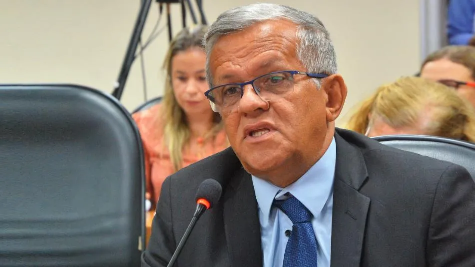 Justiça Eleitoral confirma falsidade de informação divulgada por Raimundinho da JR sobre ambulância