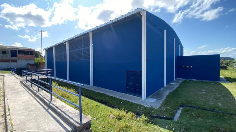 Prefeitura de Dias d'Ávila entrega ginásio de esportes nesta quinta-feira (19)