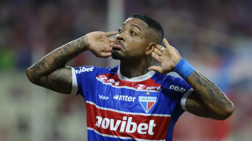 Ex-Vitória, Marinho provoca: “Contra o Bahia é sempre especial”