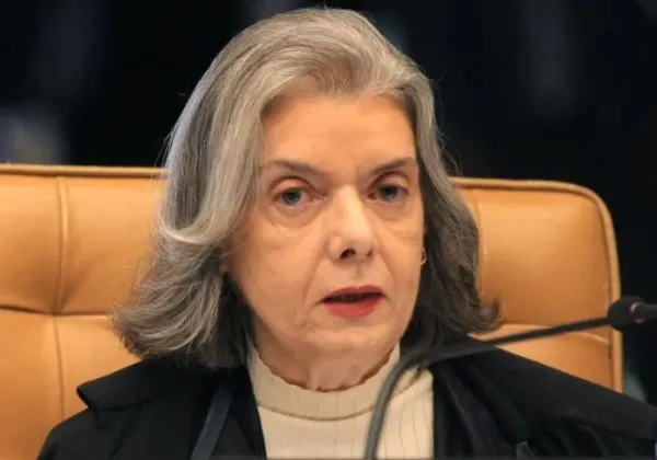 Presidente do TSE cita violência em campanhas e aciona PF após agressões em debates