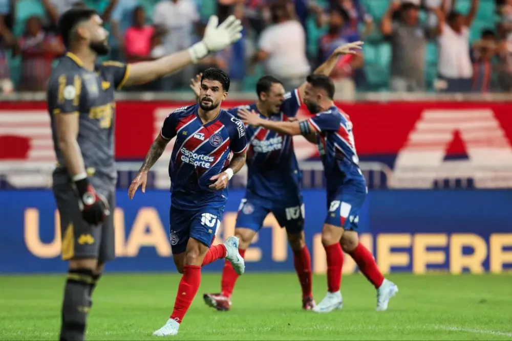 Bahia vence Criciúma e segue firme no G-6 do Brasileirão