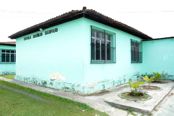 Seções de votação do Colégio Bráulio Sampaio e da Escola Ezilda Pinto são realocadas
