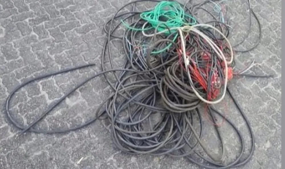 Polícia prende homem que furtava fios de cobre em Dias d'Ávila