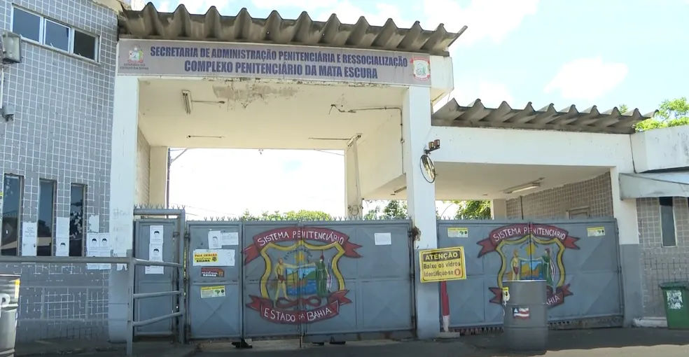 Foragido da Penitenciária Lemos Brito é capturado enquanto trabalhava em padaria em Jauá