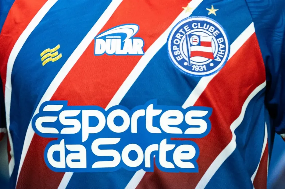 Bahia é autorizado pela CBF para seguir com bet 'ilegal' estampada