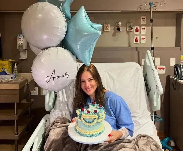 Internada após retirar tumor, esposa de Rodrigo Faro comemora aniversário em hospital