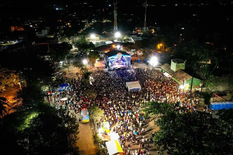 Festejos de São Francisco de Assis movimentam Praia do Forte e aquecem comércio local