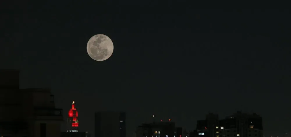 Maior superlua do ano acontecerá nesta quinta-feira