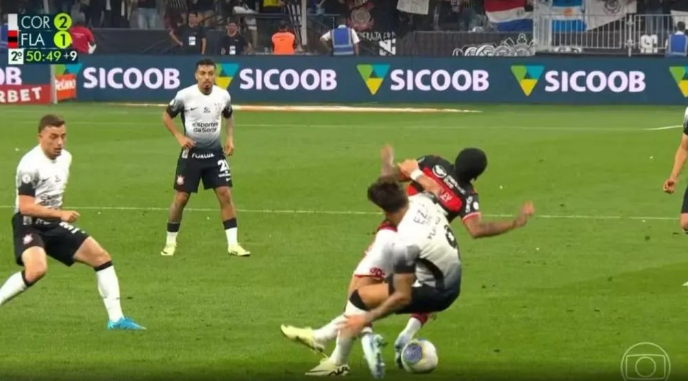 STJD pune Yuri Alberto e Alcaraz por agressão em confusão no Corinthians x Flamengo; veja penas