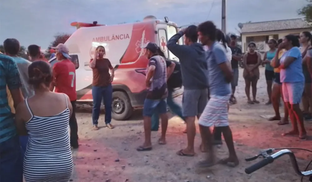 Adolescente entra armado em escola e mata três estudantes no interior da Bahia