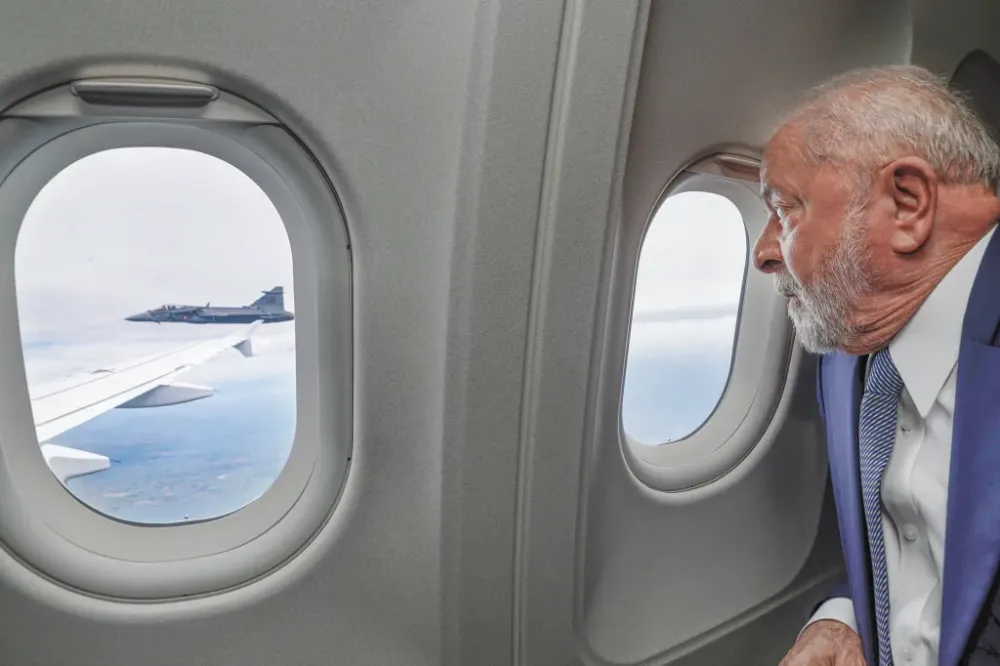 Lula embarca neste domingo para cúpula do Brics na Rússia com presença de Putin