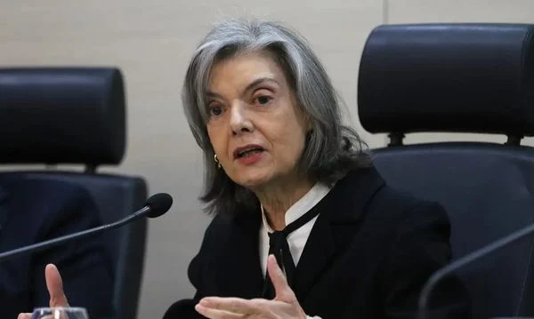 Ministra Cármen Lúcia convida eleitores a votarem no segundo turno