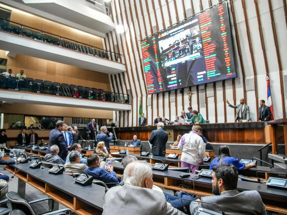 Deputados aprovam pedidos de empréstimo de Jerônimo no valor de R$ 1,6 bilhão