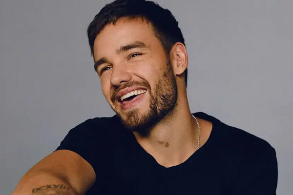 Corpo do cantor Liam Payne é levado para funeral em Londres