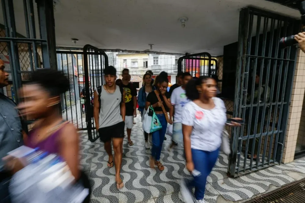 Bahia registra 31,3% de abstenção no segundo dia de provas do Enem 2024