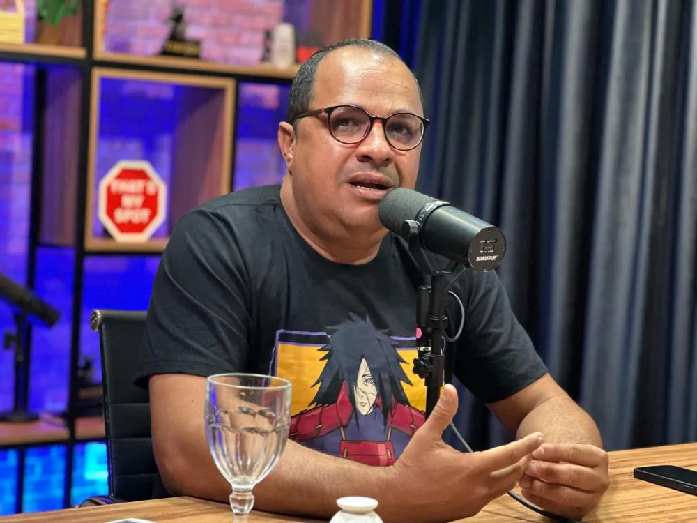 Vereador Cleiton Lima comenta escândalo de fraudes eleitorais em entrevista no É do Povo