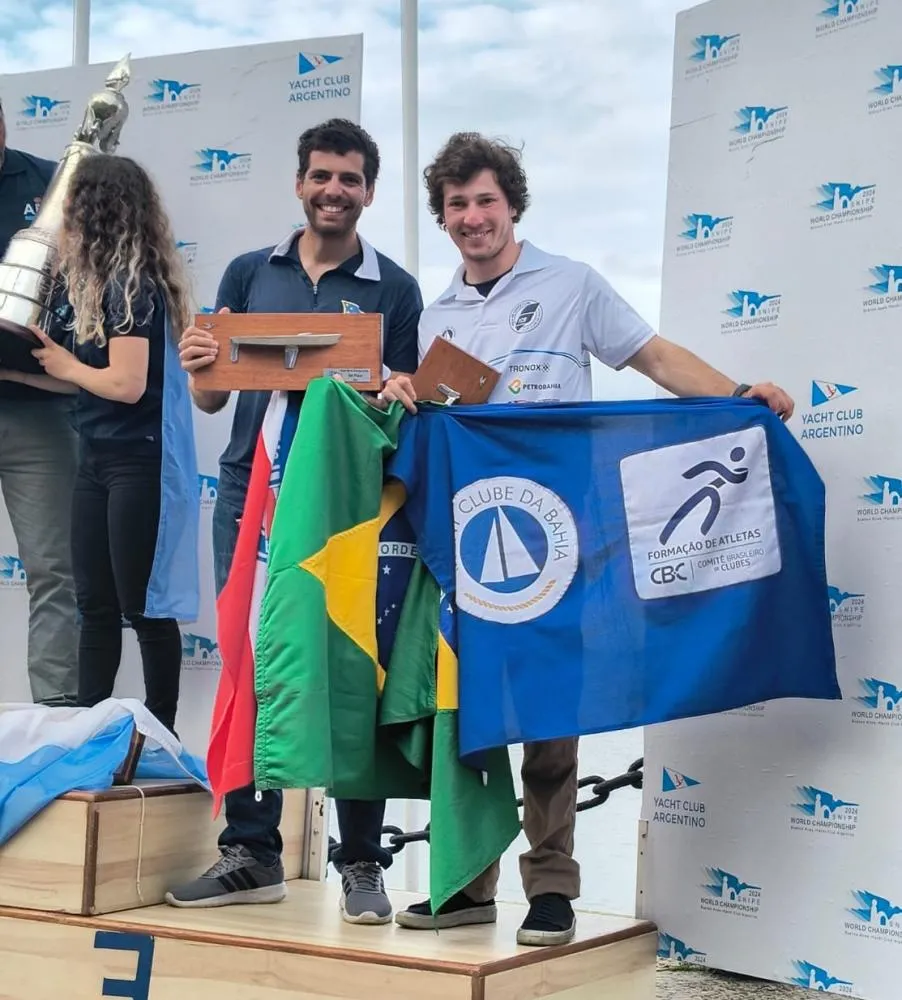 Velejadores do Yacht Clube da Bahia são bronze no Mundial de Snipe, na Argentina