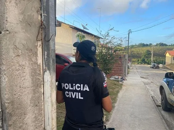 Pai de gêmeos que morreram prensados contra a parede é solto