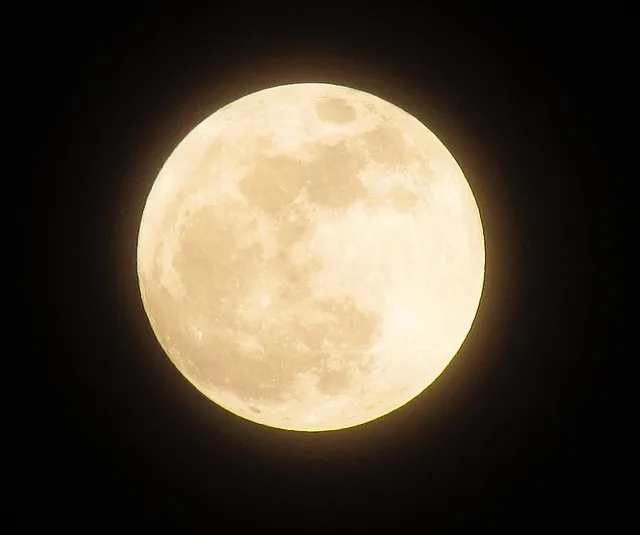Última superlua do ano pode ser vista nesta sexta-feira