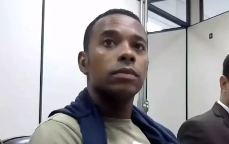  Quatro ministros votam a favor de manutenção da prisão de Robinho 