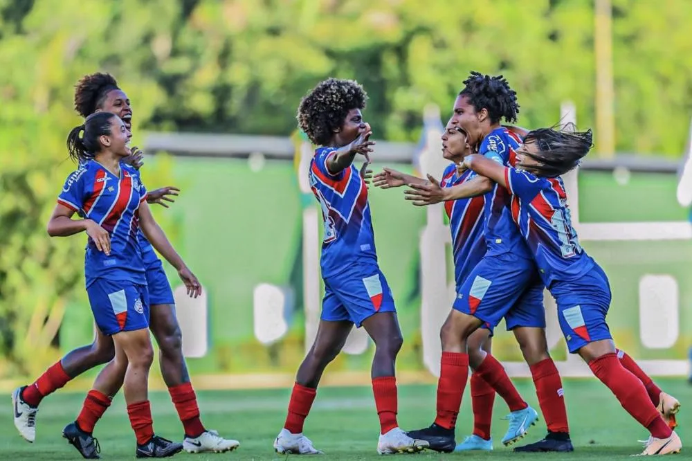 Atacante matense Kaiuska Martins brilha em título do Bahia no Baiano Feminino