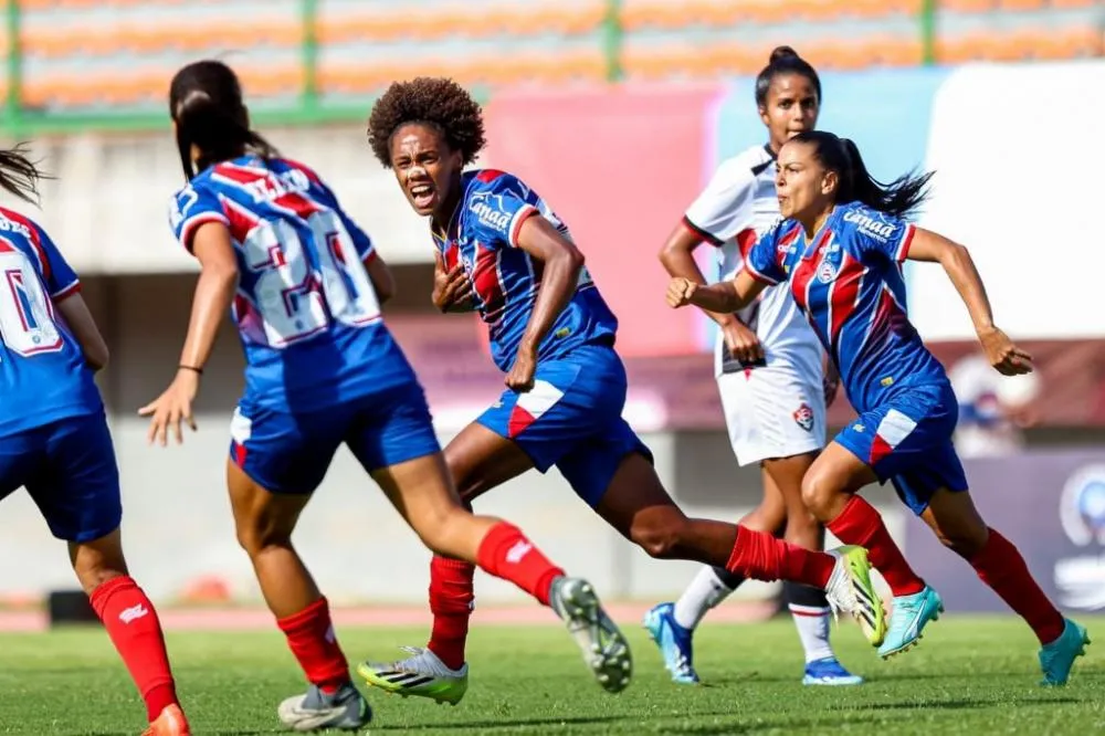 Bahia goleia o Vitória e conquista Baianão Feminino pela quinta vez seguida
