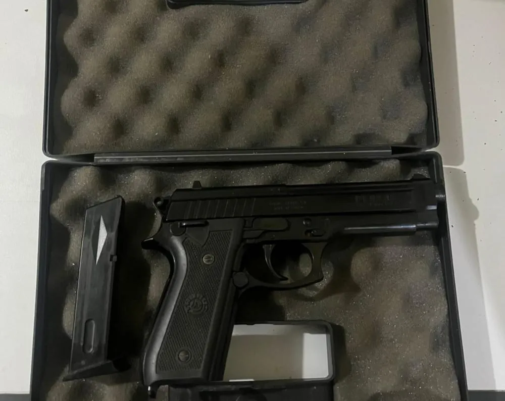 Polícia Militar apreende simulacro de arma de fogo durante operação em Pojuca
