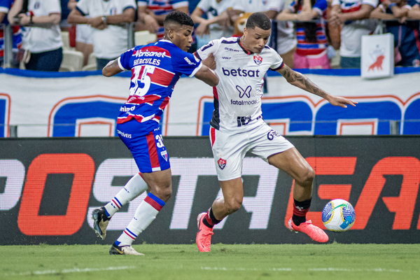 Vitória x Fortaleza: veja onde assistir, prováveis escalações e arbitragem