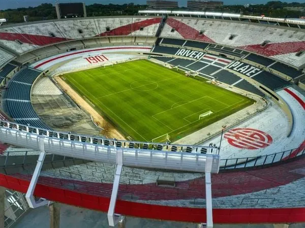 Conmebol insiste em final única da Libertadores após fiascos e prevê recorde de público