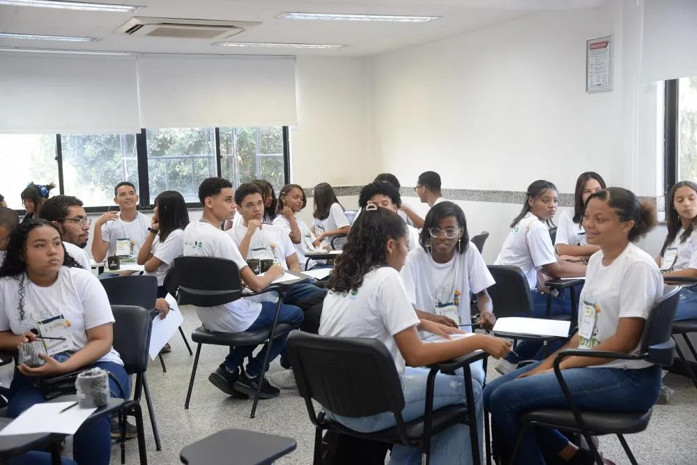 Estudantes de Pojuca e Catu ficam entre os finalistas do concurso promovido pela Ferbasa