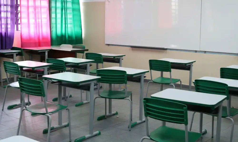 Após cortes na educação, governo tenta salvar Escola em Tempo Integral com PEC