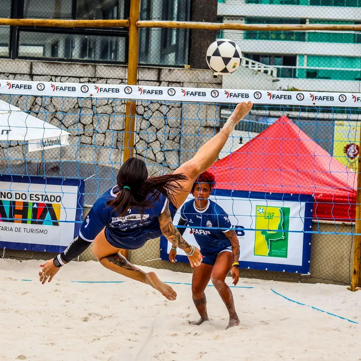 Vilas do Atlântico sedia etapa final do Campeonato Baiano de Futevôlei