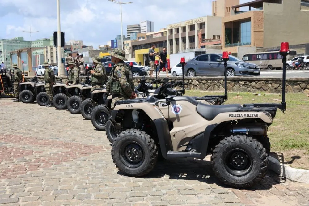 PM lança Operação Verão e recebe 200 viaturas e 727 fuzis