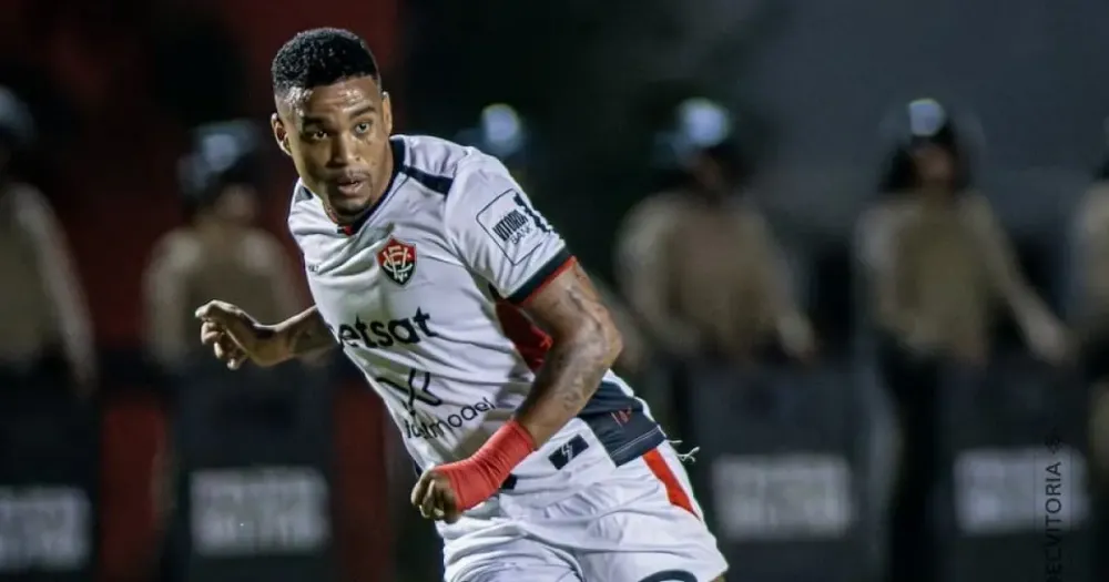 Flamengo x Vitória: veja prováveis escalações, horário e onde assistir 