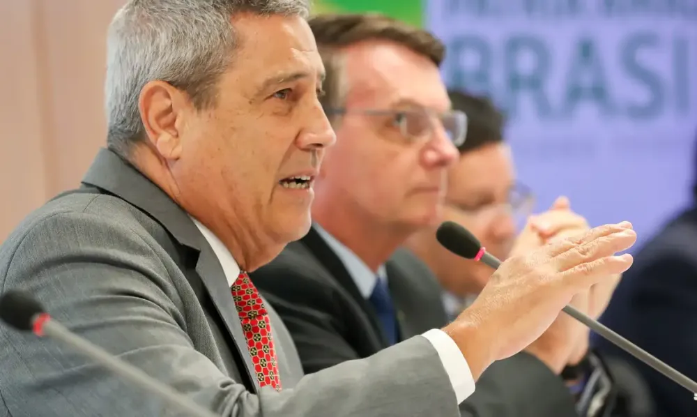 Polícia Federal prende ex-ministro da Defesa e general Braga Netto
