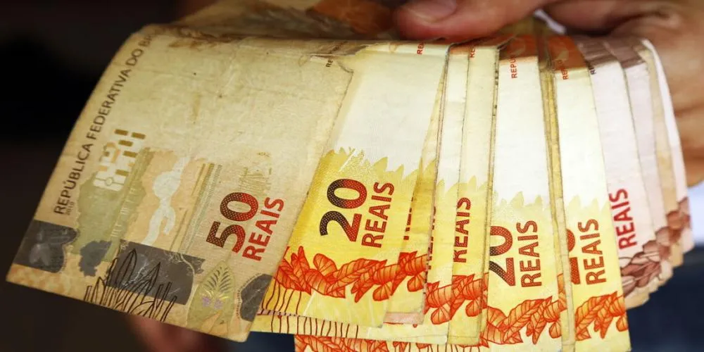 Governo diz ao STF que não pode evitar uso do bolsa família em bets