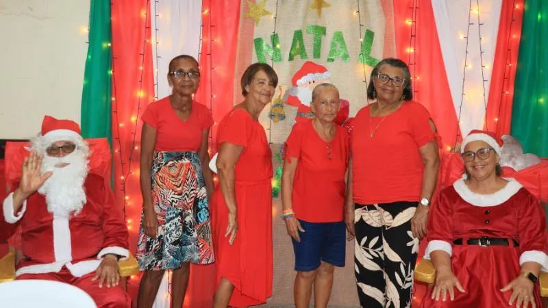 Projeto Amor e Vida encerra 2024 com jantar e celebra a valorização da terceira idade