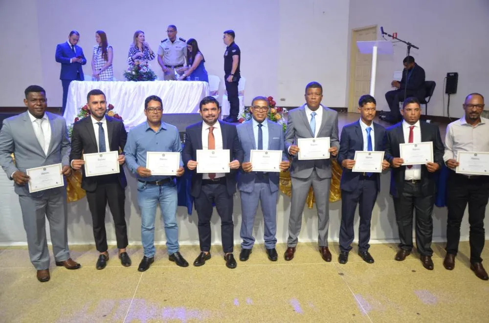 Prefeito, vice e vereadores eleitos em Itanagra são diplomados 