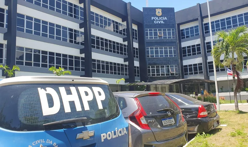 Dupla morre em troca de tiros com equipes da Rondesp no Subúrbio de Salvador