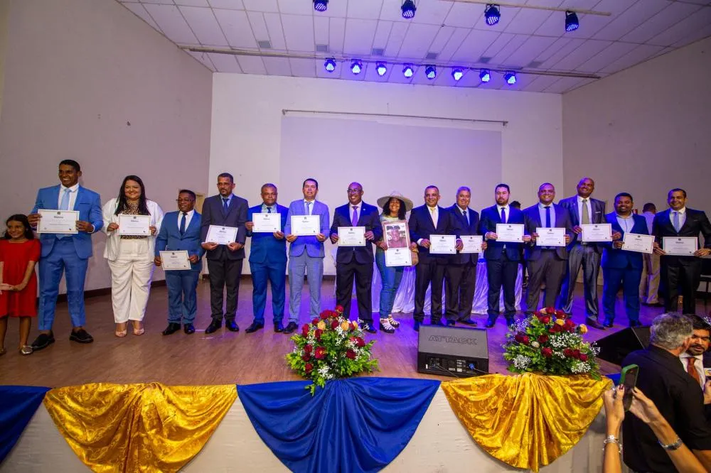 Prefeito Bira será empossado em Mata de São João nesta quarta (1º)