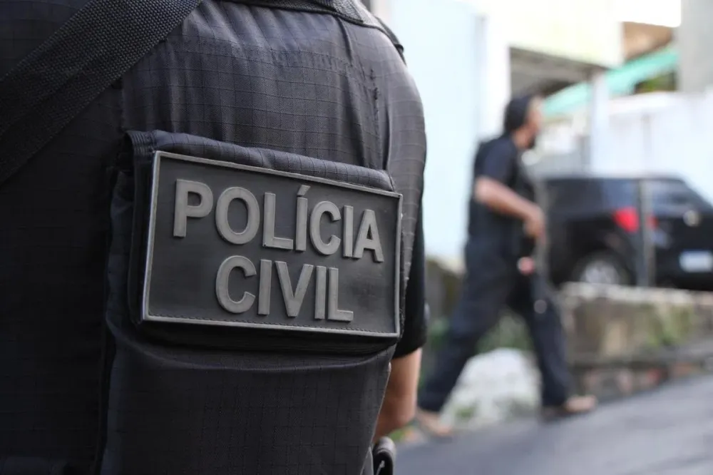 Motorista de aplicativo é baleado na cabeça em tentativa de assalto