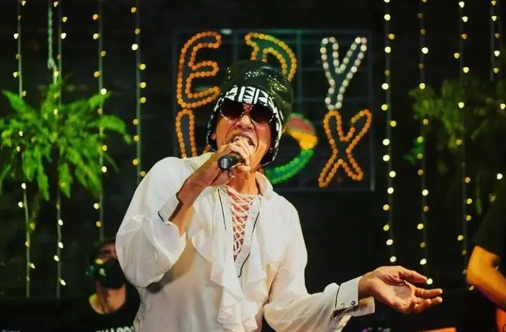 Edy Vox celebra 35 anos de carreira com lançamento de audiovisual gravado em Camaçari