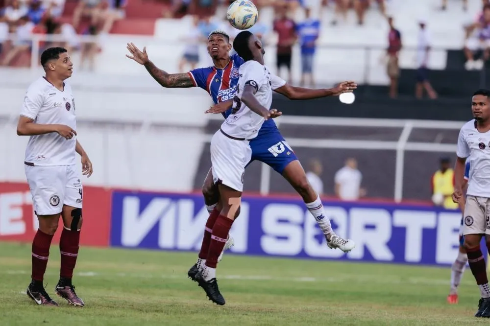 Em jogo válido pela primeira rodada do Baianão, Bahia e Jacuipense ficam apenas no empate