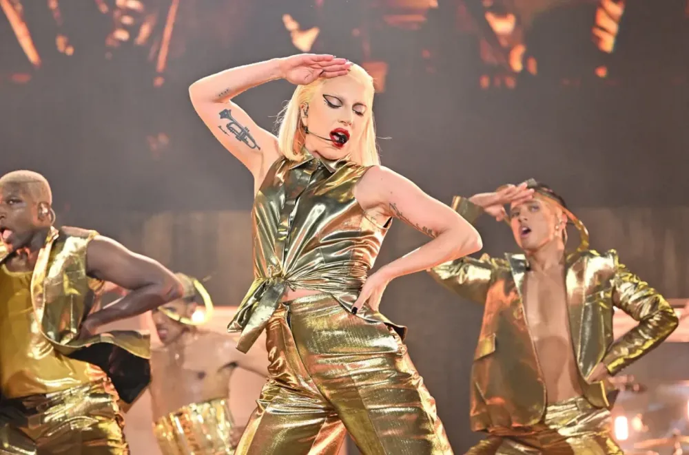 Lady Gaga fará megashow gratuito na praia de Copacabana