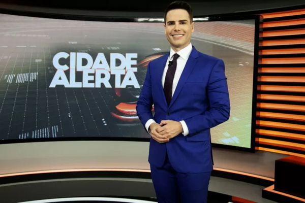 Luiz Bacci é demitido da Record após 10 anos na emissora