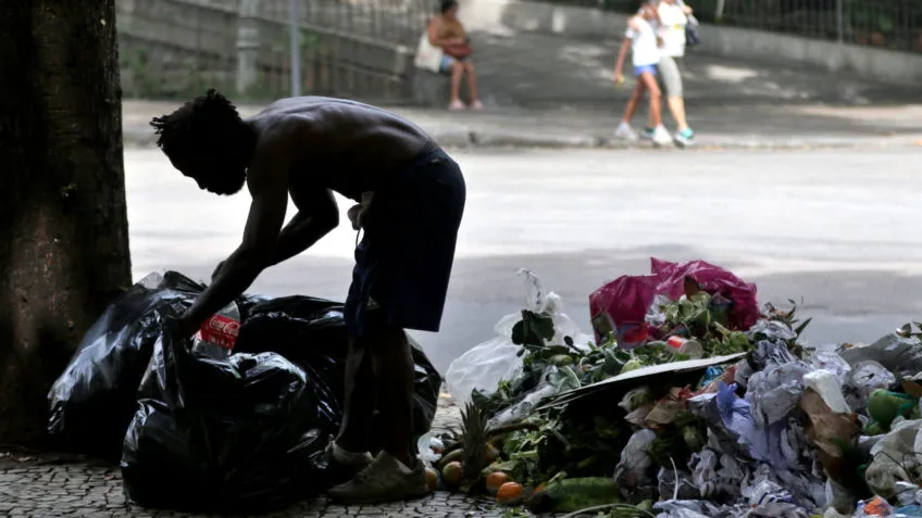 Número de pessoas em situação de rua aumenta 25% no Brasil 