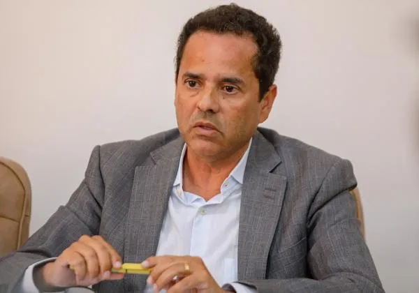 Prefeitura propõe parcelar o pagamento do salário de dezembro dos servidores