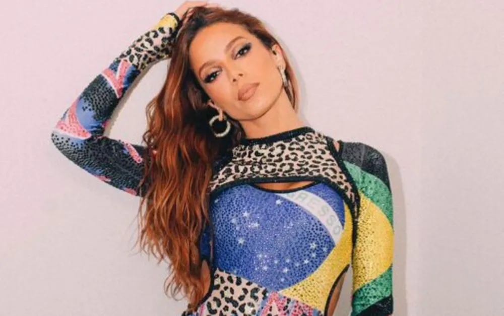 Anitta anuncia trio sem cordas no Carnaval 2025 de Salvador