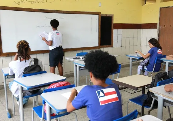 Matrícula nas escolas estaduais da Bahia termina nesta terça (21)