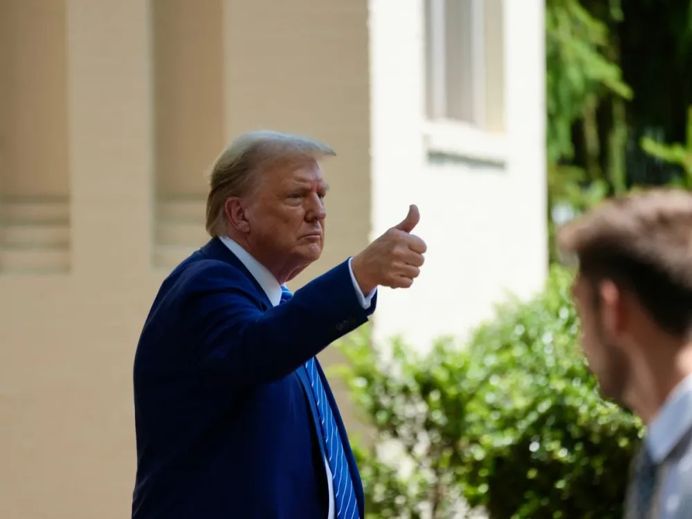 Trump retira os EUA da OMS: “Eles nos roubaram. Isso não vai acontecer mais”